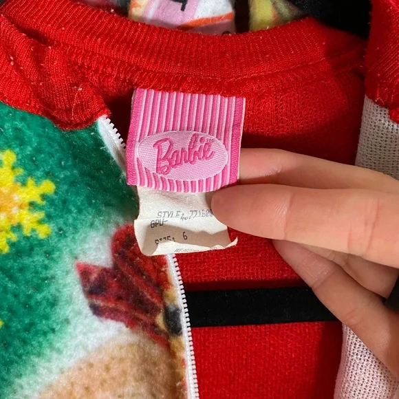 1996 vintage Christmas Barbie girls onesie pajamas